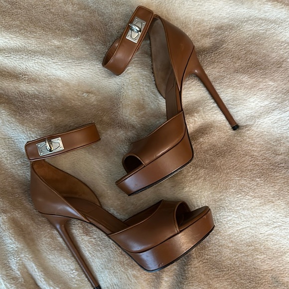Givenchy Shark Lock Heels 41
